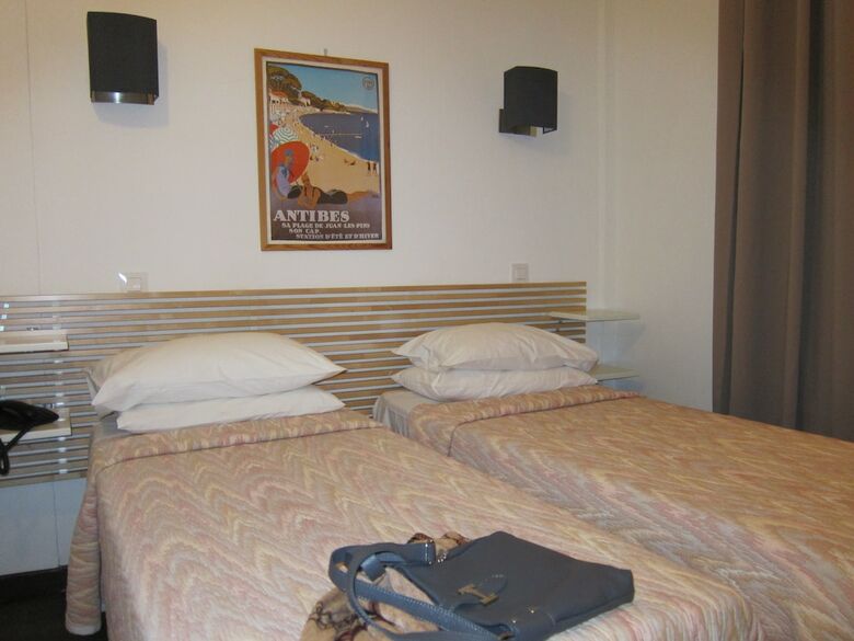 Brit Hotel Colbert Juan Les Pins