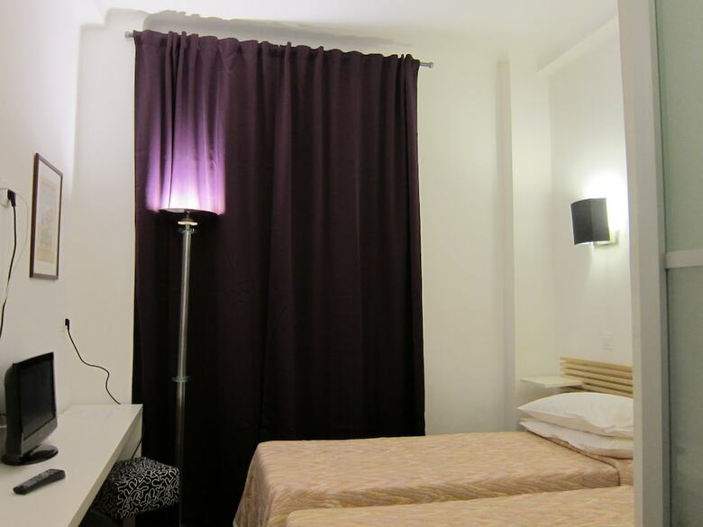 Brit Hotel Colbert Juan Les Pins