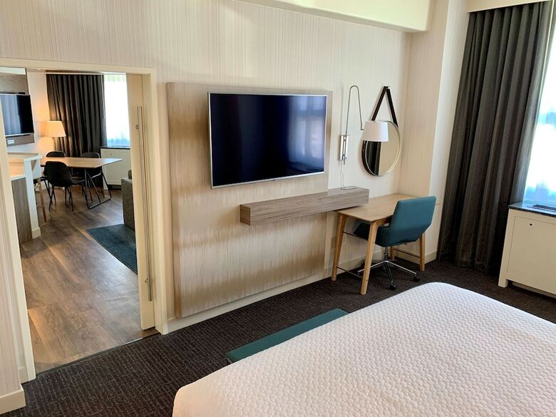 Crowne Plaza Hotel Downtown - Columbus, Ohio
