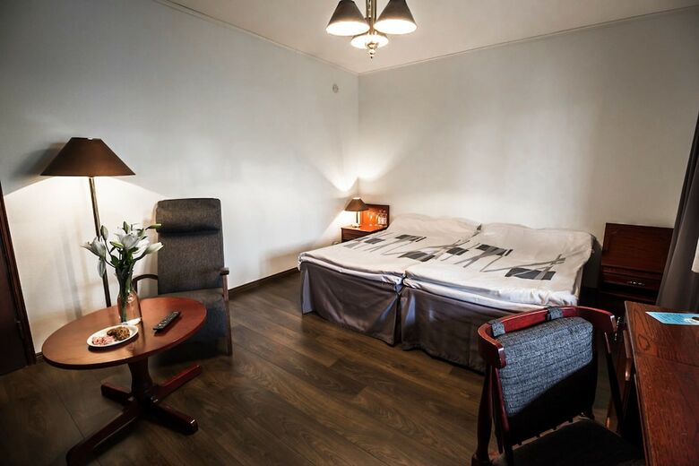Hotelli L�nnentie