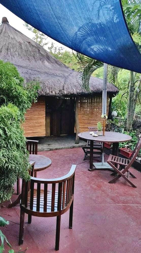 Hostal Bahay Isla Inn - Hostel Puerto Galera