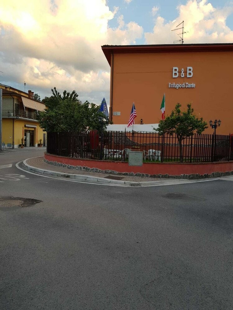 Bed & Breakfast Il Rifugio Di Dante