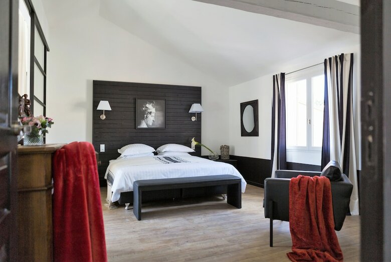Bed & Breakfast Les Jardins de La Livr�e