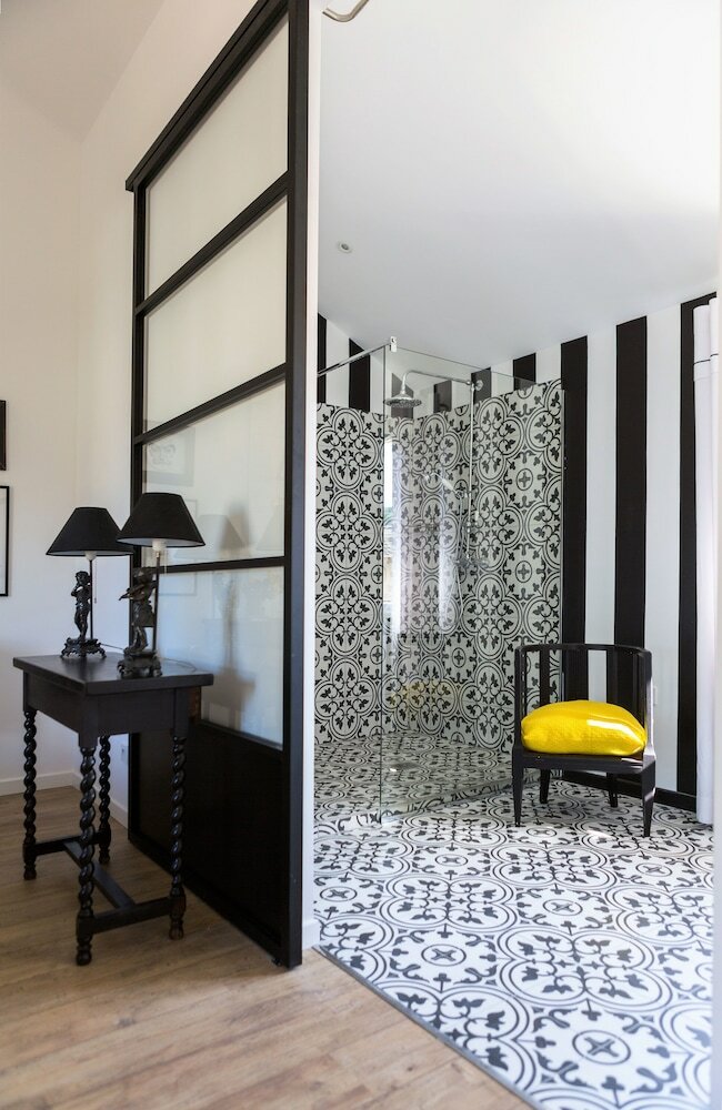 Bed & Breakfast Les Jardins de La Livr�e