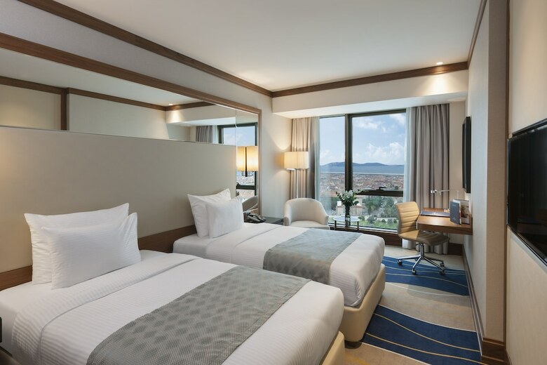 Elite World Asia Hotel