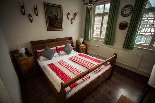 Hostal Hotel - Gasthof Sonne