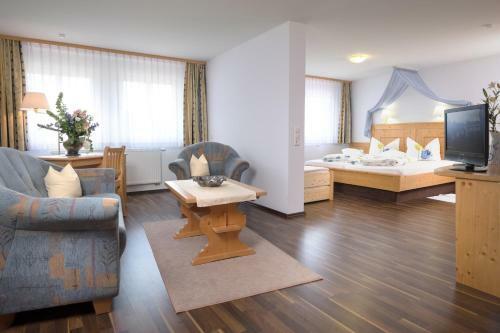 Hostal Gasthaus Sonne Neuh�usle