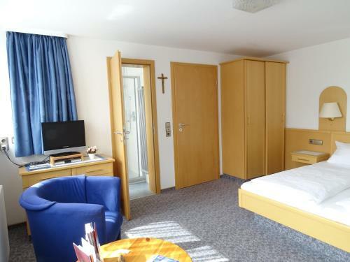 Hostal Pension Haus Hubertus