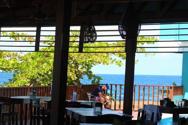 Hotel Playa Bonita