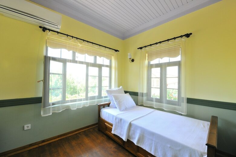 Petrino Gokceada Hotel & Kitchen