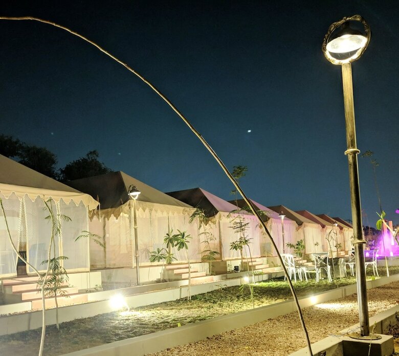 Hotel Chirag