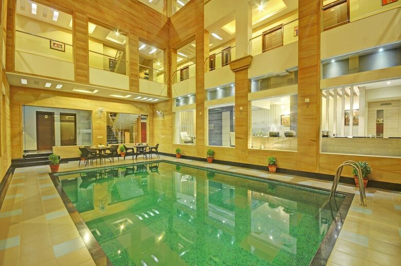 Hotel Chirag