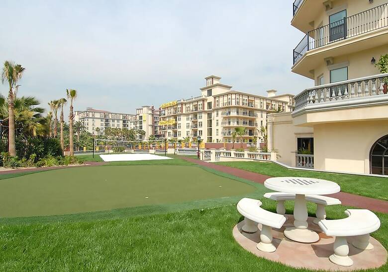 Las Premier Apartments