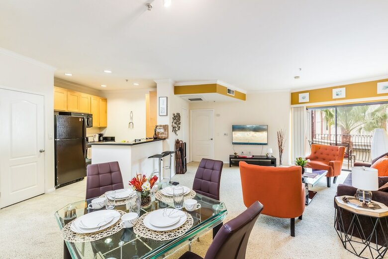 Las Premier Apartments