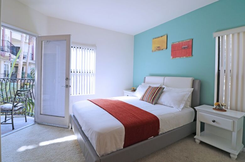 Las Premier Apartments