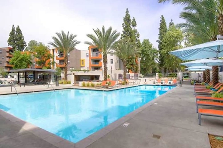 Studio City Universal Apartments