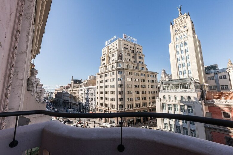 Home Club Alcal� Apartments