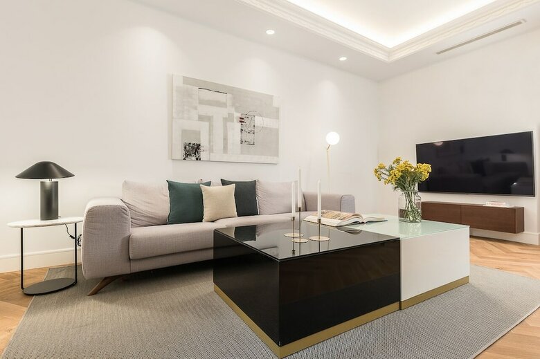 Home Club Alcal� Apartments