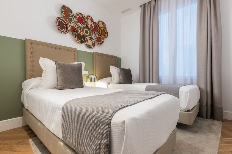 Home Club Alcal� Apartments
