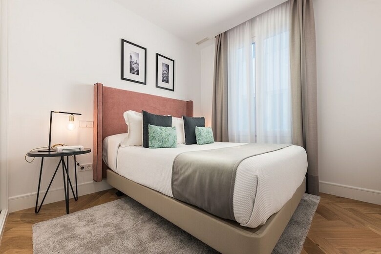 Home Club Alcal� Apartments
