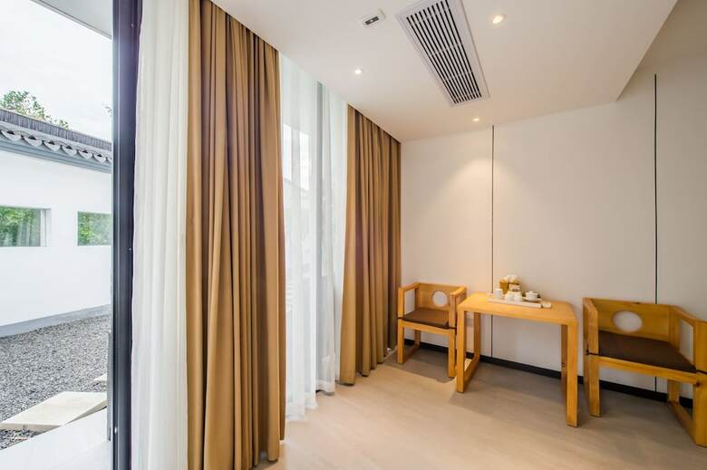Hotel Taihu Baopu Lingxia Inn