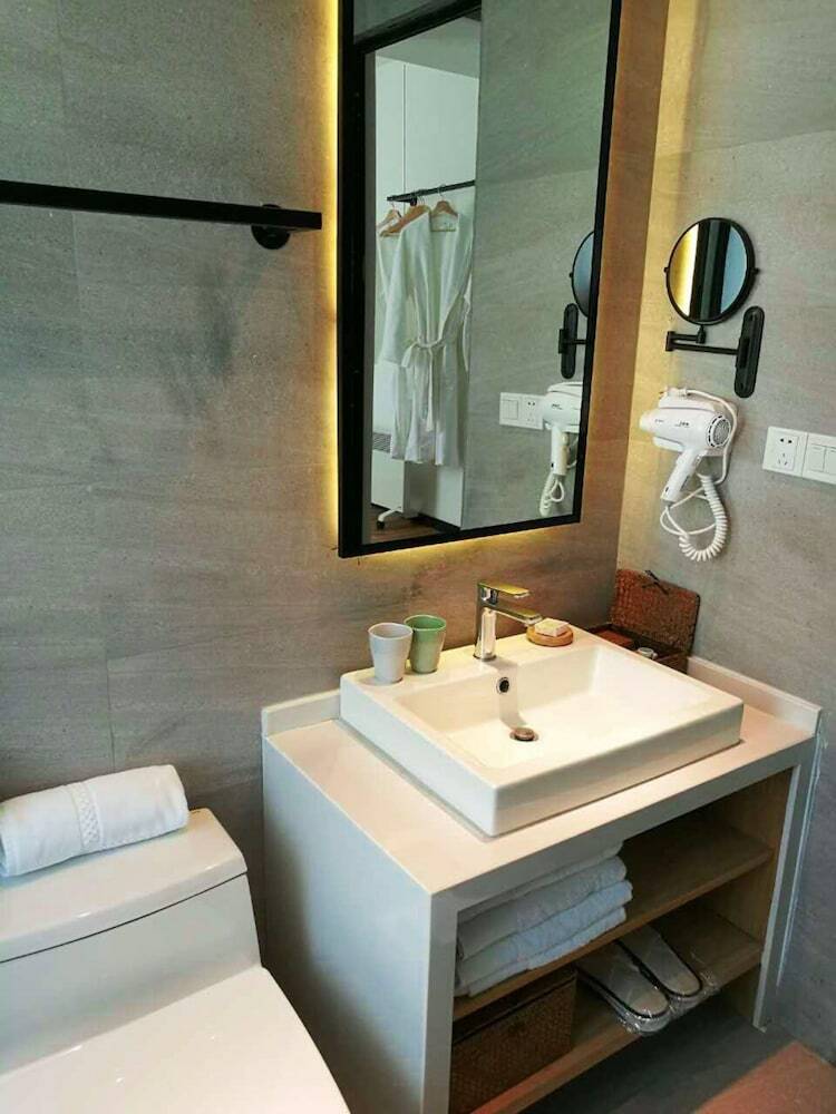 Hotel Taihu Baopu Lingxia Inn