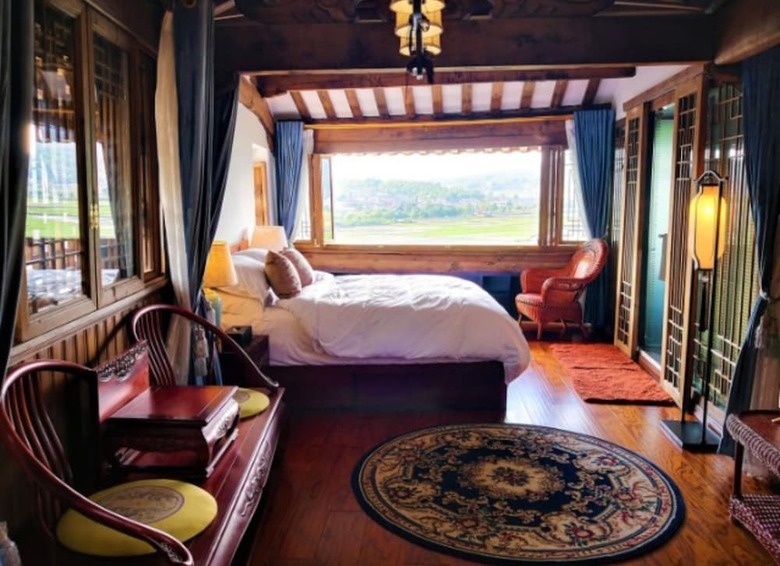 Hostal Colorful Mountain Boutique Inn