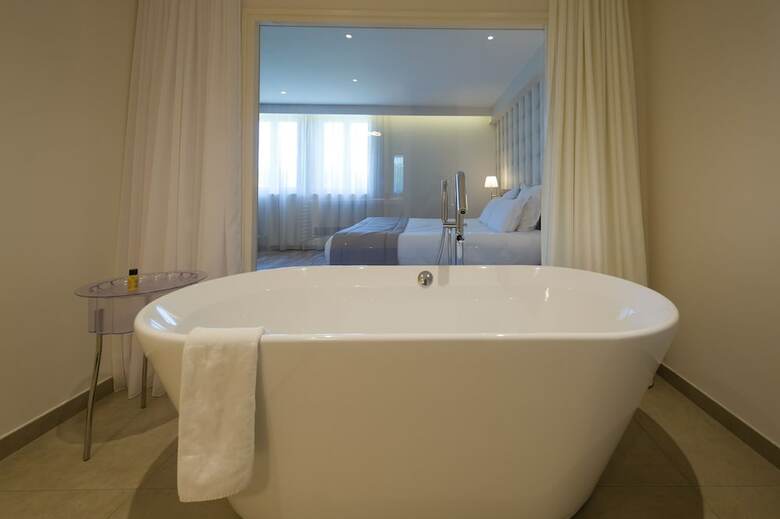 Hotel H�tel Restaurant La Sorelle