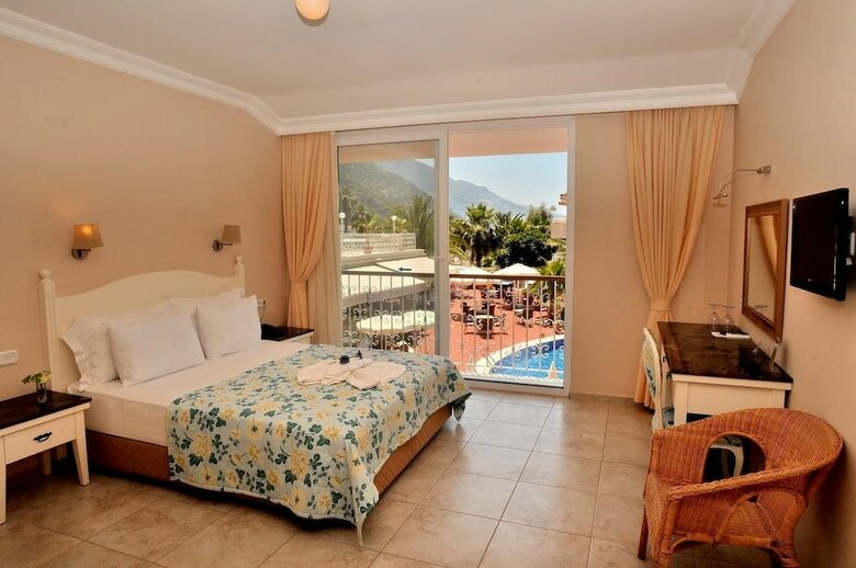 The Blue Lagoon Deluxe Hotel