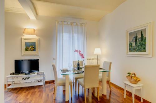 Apartamento Mecenate 69 Suite