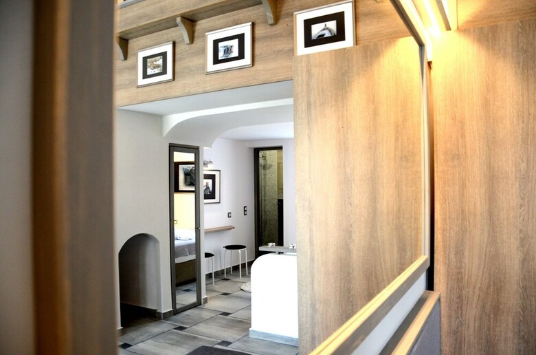 Residencia Em Gard Suites