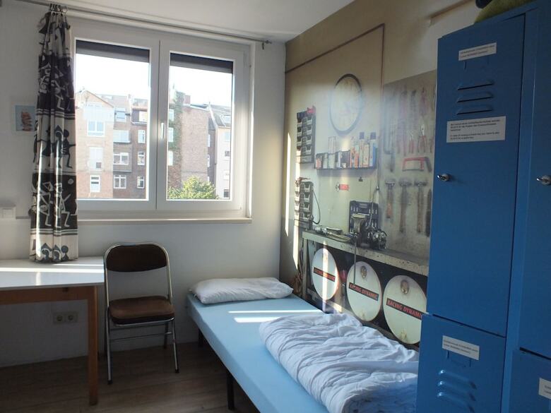 Hostal Max Hostel