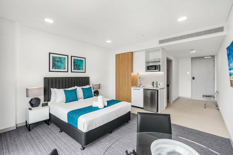 Hotel Essence Suites Taringa