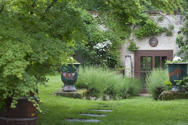 Bed & Breakfast Ch�teau Latour Segur Suites & Spa