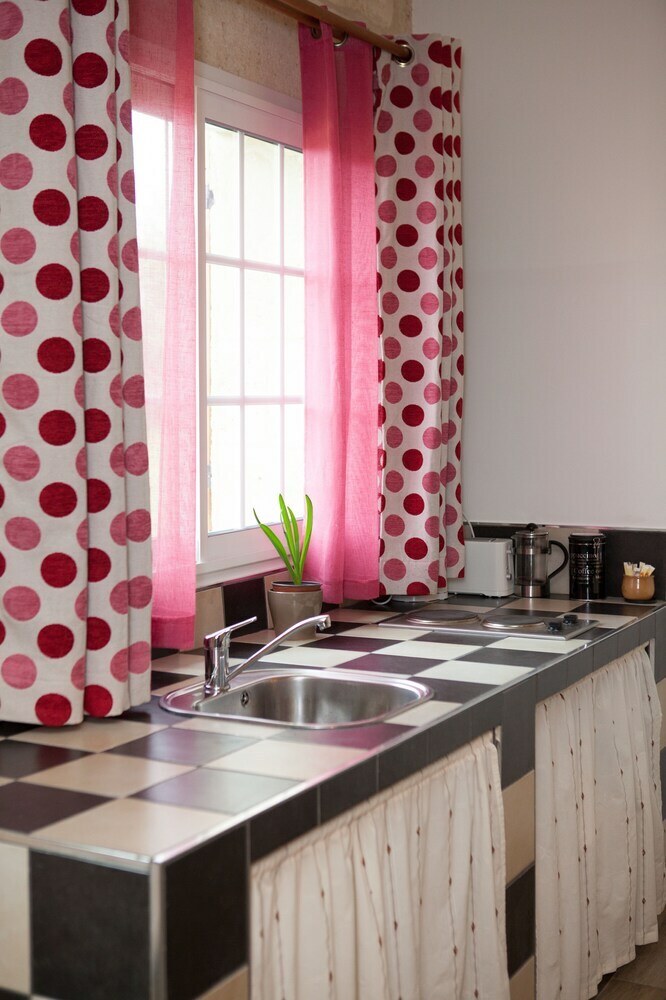 Bed & Breakfast Ch�teau Latour Segur Suites & Spa