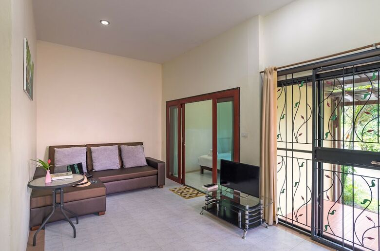 Krabi Green Hill Pool Villas