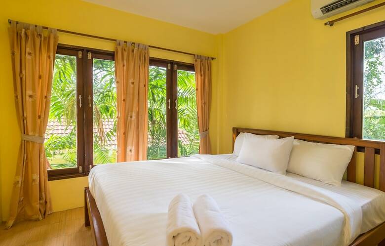 Krabi Green Hill Pool Villas