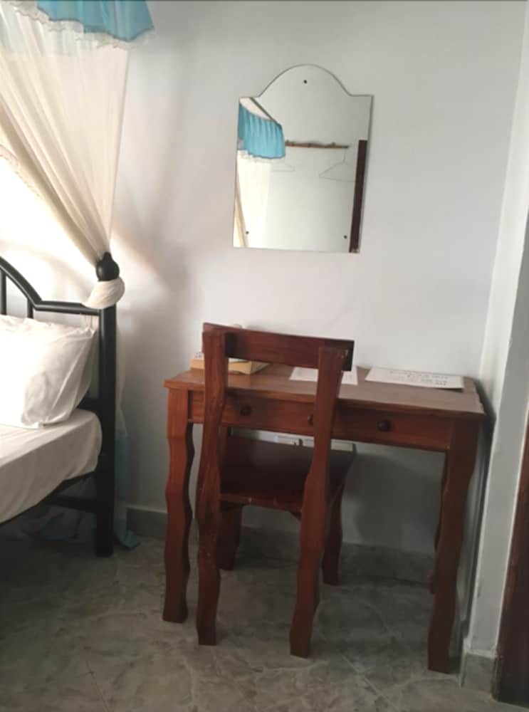 Hotel Kutetere Motel
