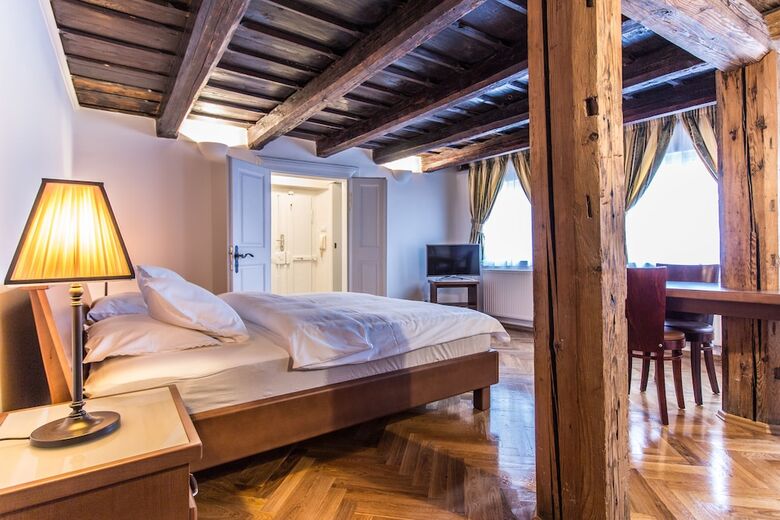 Apartamentos Residence Thunovska 19