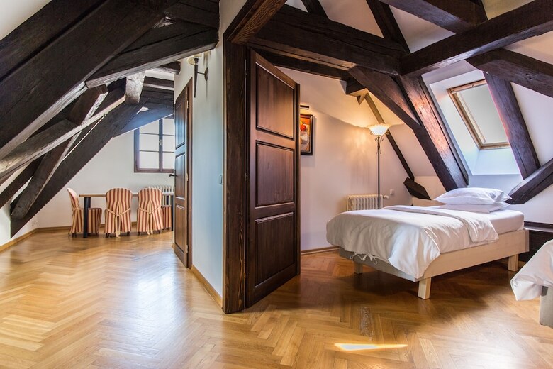Apartamentos Residence Thunovska 19