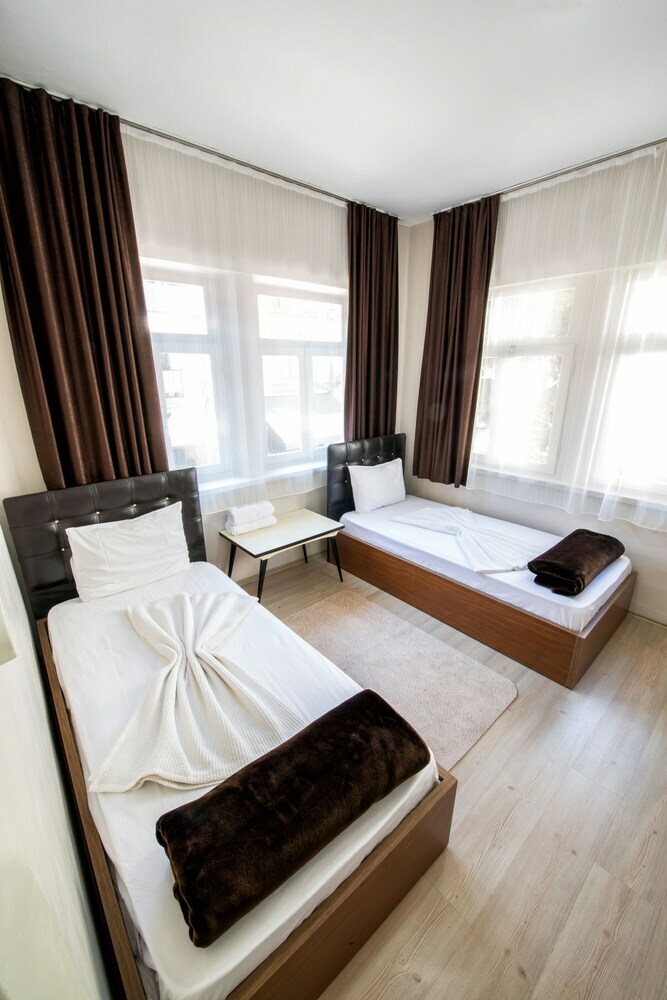 Hotel Yellow Rose Pansiyon