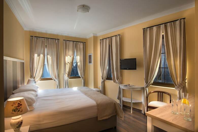 Hotel Effect Villa Azzura