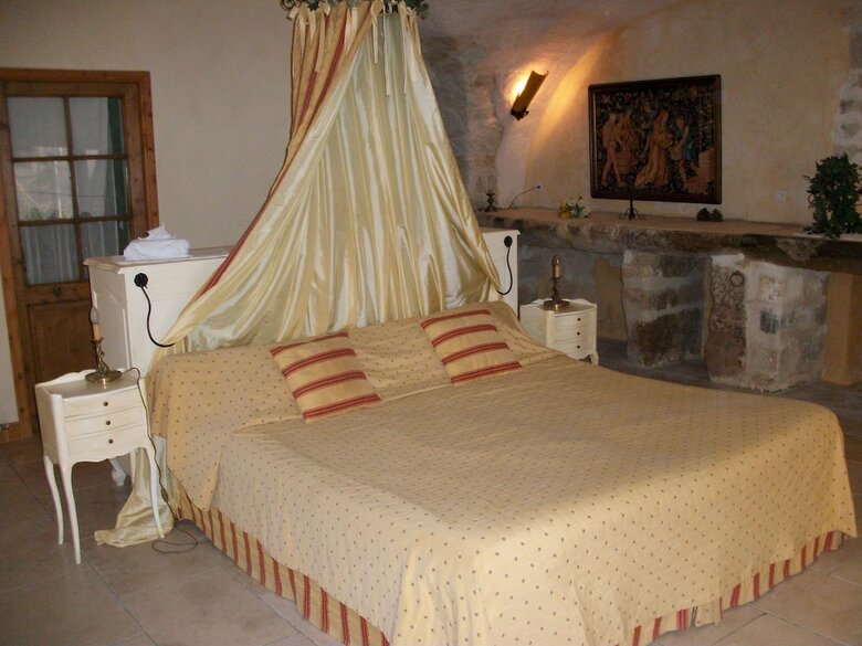 Bed & Breakfast Commanderie Templi�re de Launac-le-vieux