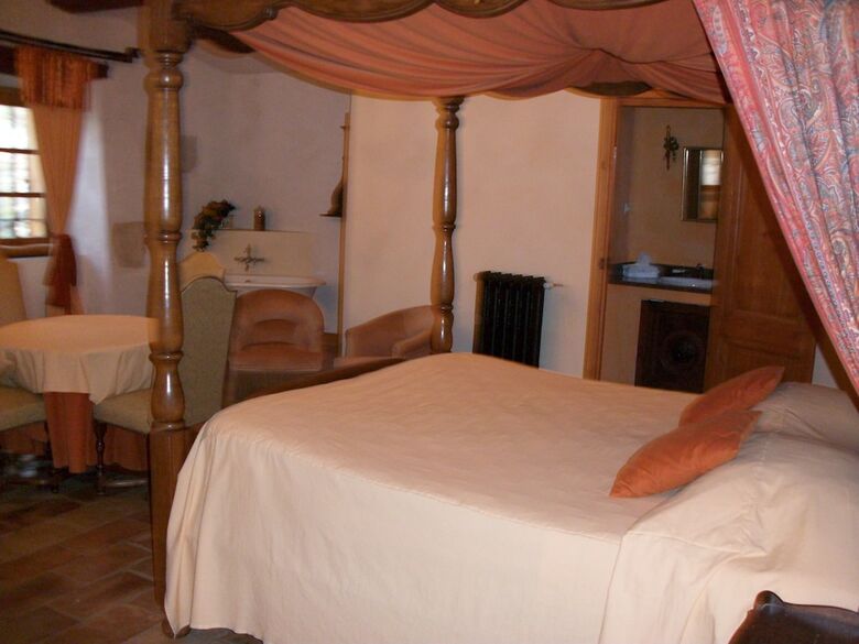 Bed & Breakfast Commanderie Templi�re de Launac-le-vieux