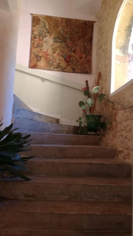 Bed & Breakfast Commanderie Templi�re de Launac-le-vieux