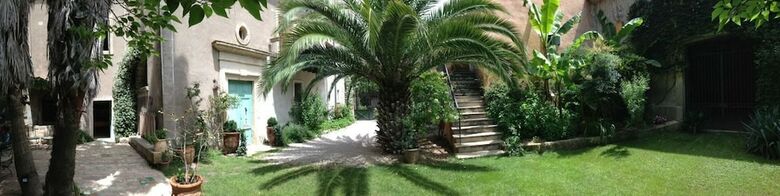 Bed & Breakfast Commanderie Templi�re de Launac-le-vieux