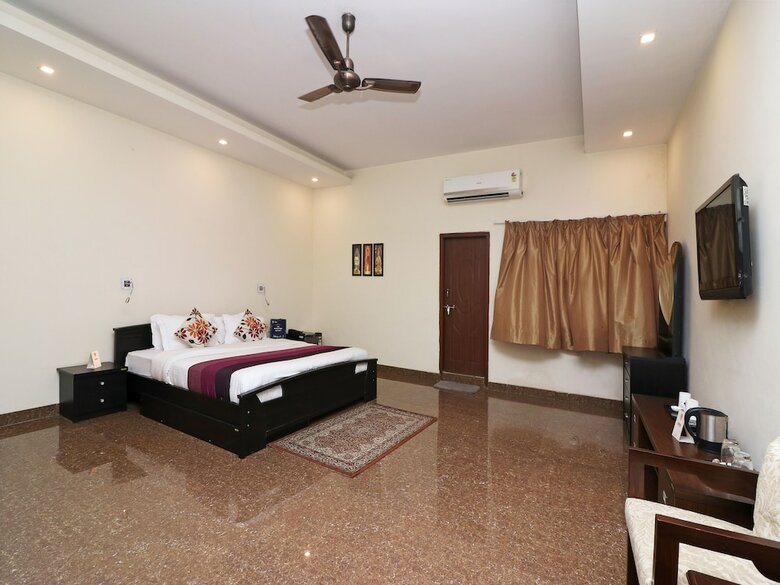 Hotel Oyo 14890 Siddharth Villa