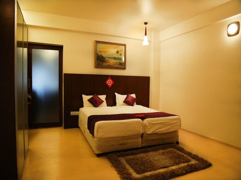 Oyo 11219 Hotel Corporate Stay