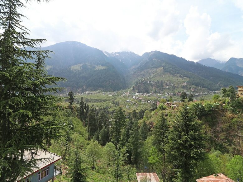 Hotel Oyo 13714 Home Exotic River View Naggar Road