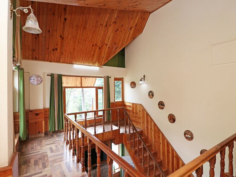 Hotel Oyo 13714 Home Exotic River View Naggar Road